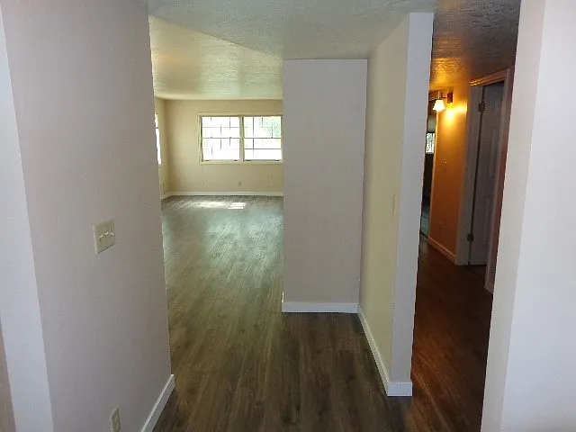 954 Schneitter Cir #H-5 — Photo 9