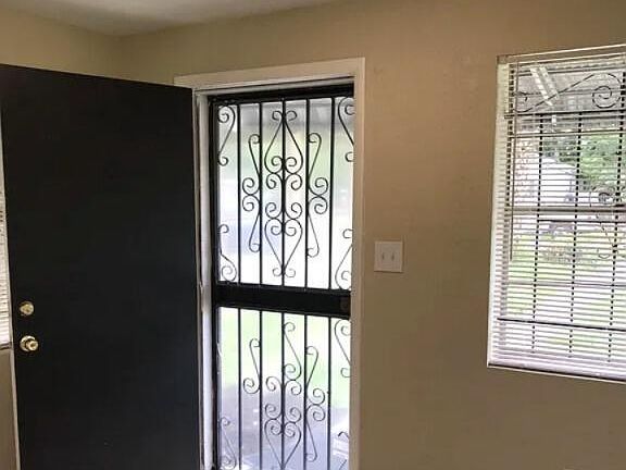 2nd image of 1756 W 23RD Street