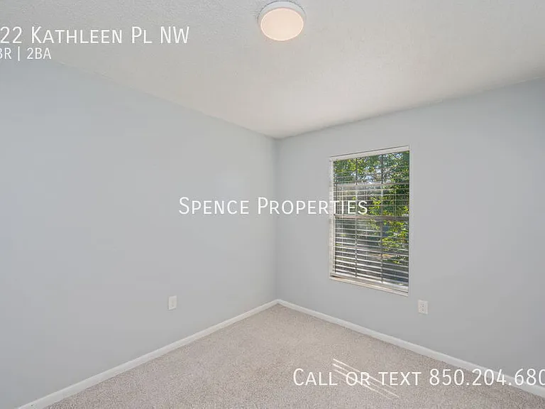 322 Kathleen Pl NW — Photo 34