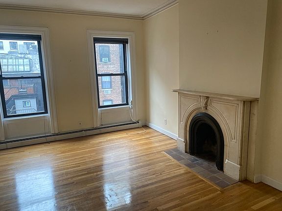 2nd image of 122 E 64th St APT 4
