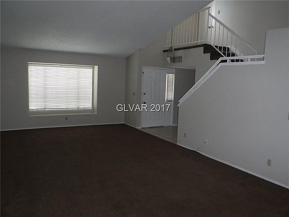 4th image of 4804 Norway Ln