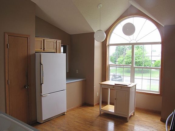 3rd image of 17508 Five Oaks Dr