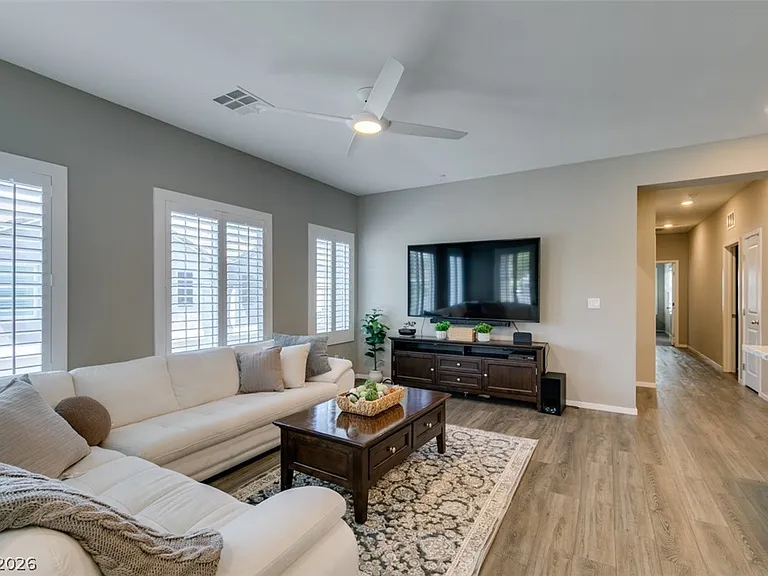 544 Teovani St #924 — Photo 14