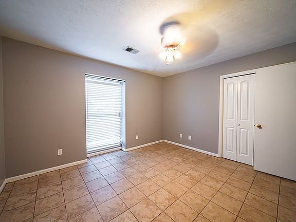 4th image of 3600 Brookwood Ct