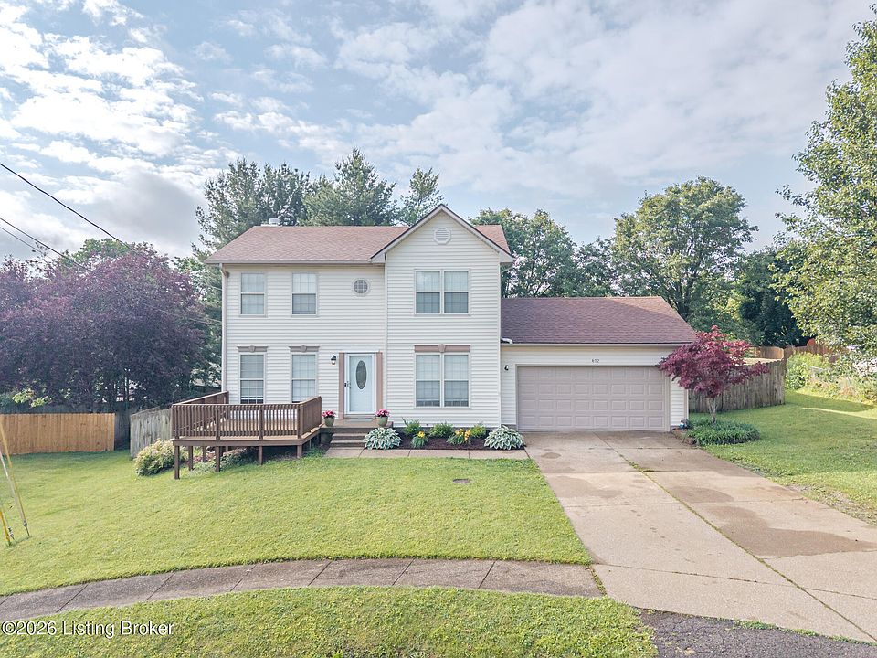 1st image of 402 Acorn Ct