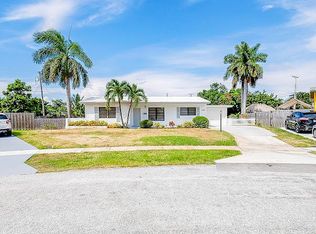1406 Shirley Ct, Lake Worth, FL 33461