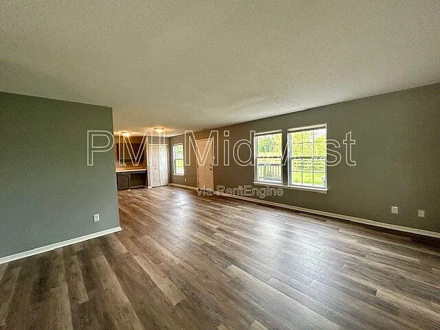 25 Snowflake Cir — Photo 4