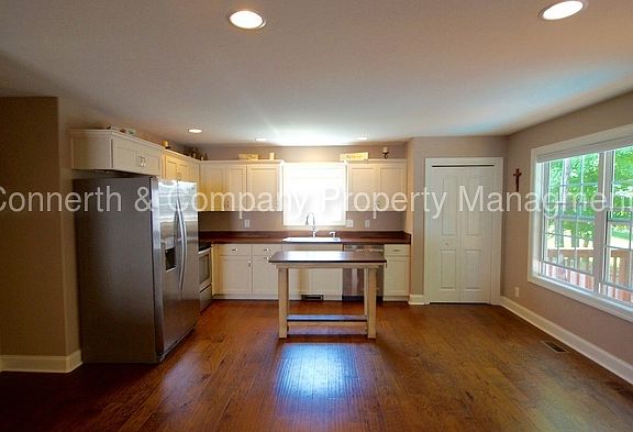 4th image of 2646 Alex Overlook Way