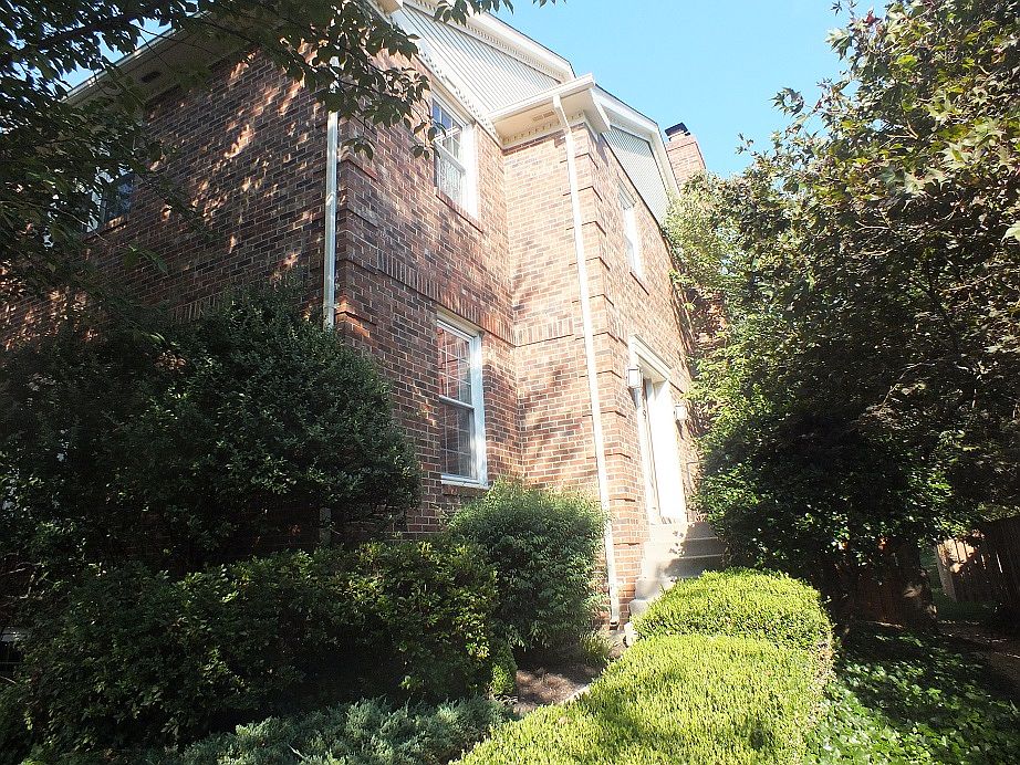 1st image of 8219 La Faye Ct