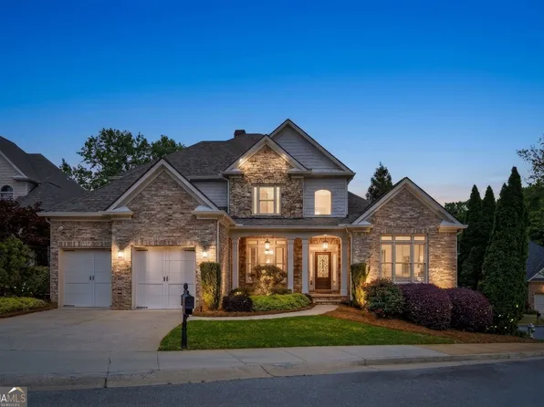 405 Forrest Ln, Gainesville, GA 30501