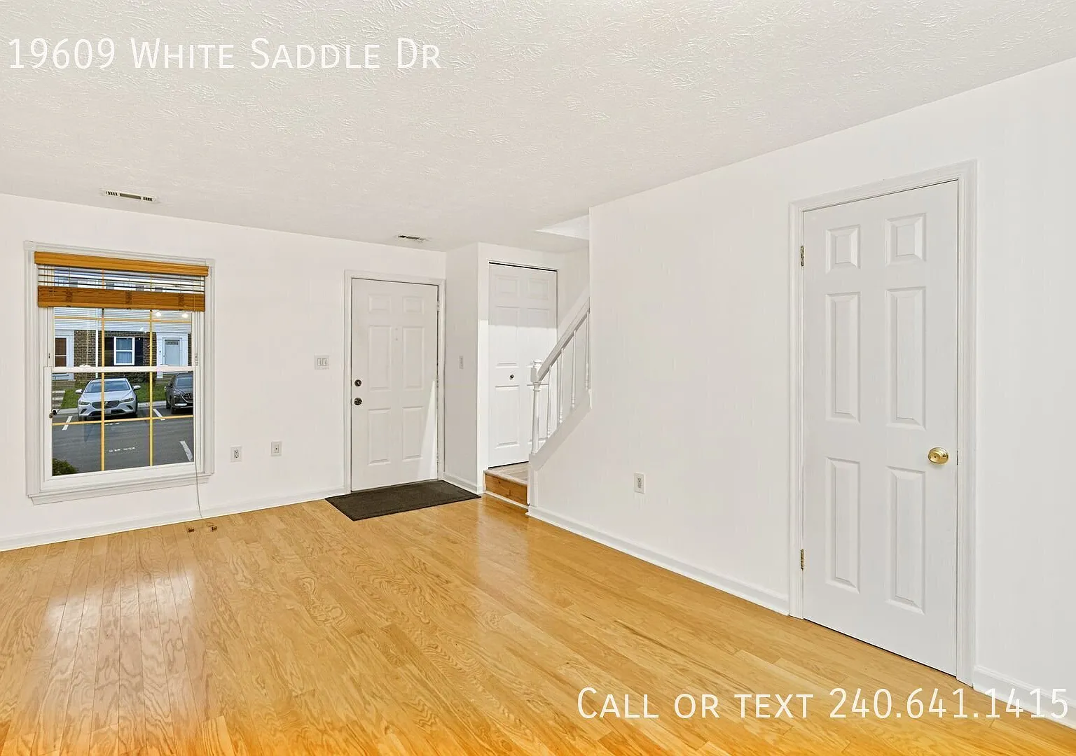 Lovely 3 BR/1.5 BA Townhome in Germantown! — Photo 2