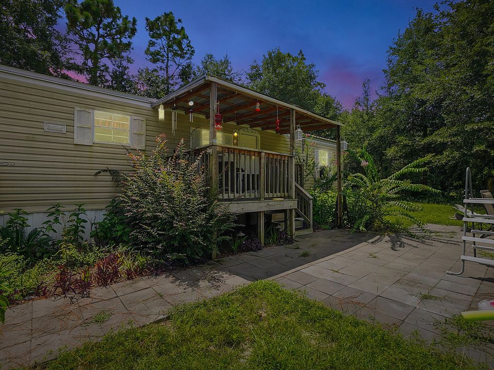 1st image of 136 Wren Dr