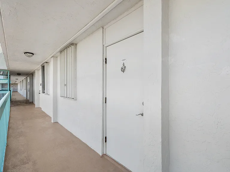 9940 S Ocean Dr #1207 — Photo 34