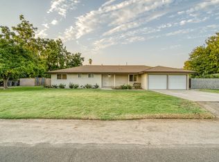 5455 E Hampton Way, Fresno, CA 93727