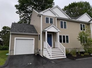 125 Hart St #1A, Taunton, MA 02780