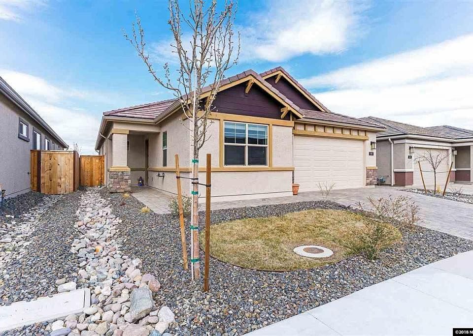 1st image of 590 Papaya Dr