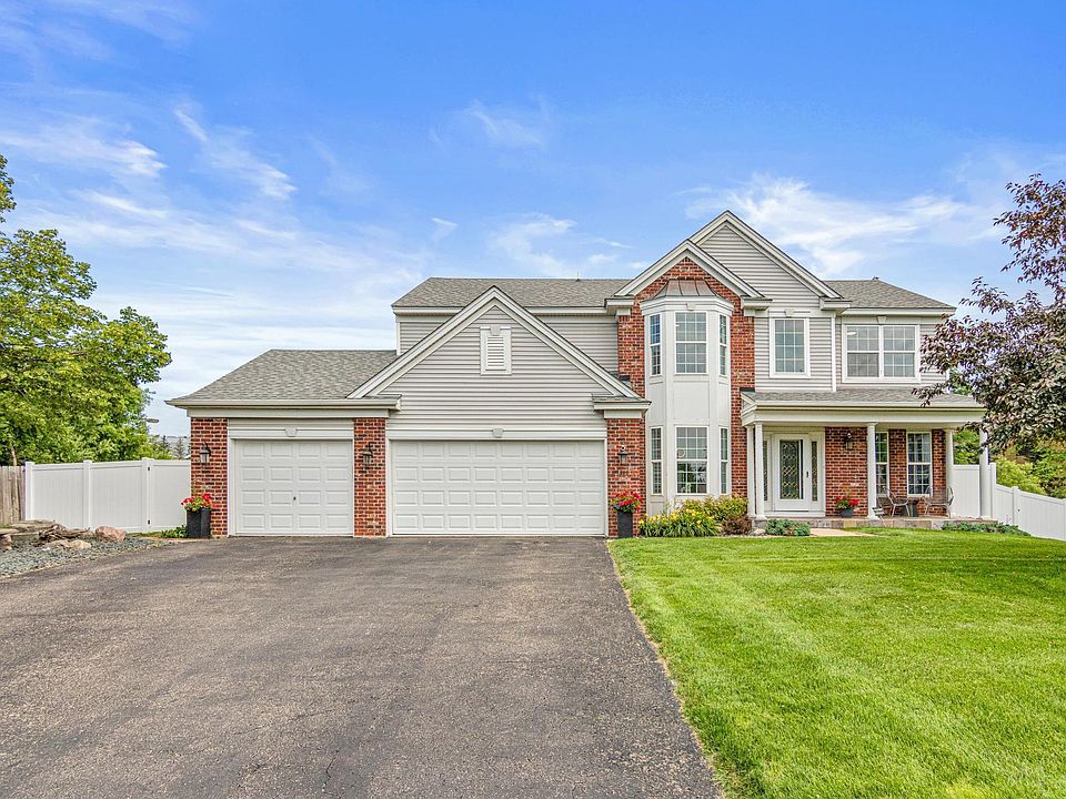 1st image of 935 Earley Lake Pl