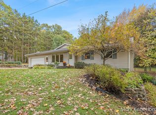 6662 Buttrick Ave SE, Alto, MI 49302
