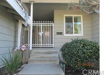 3rd image of 23036 Greenwood Ave