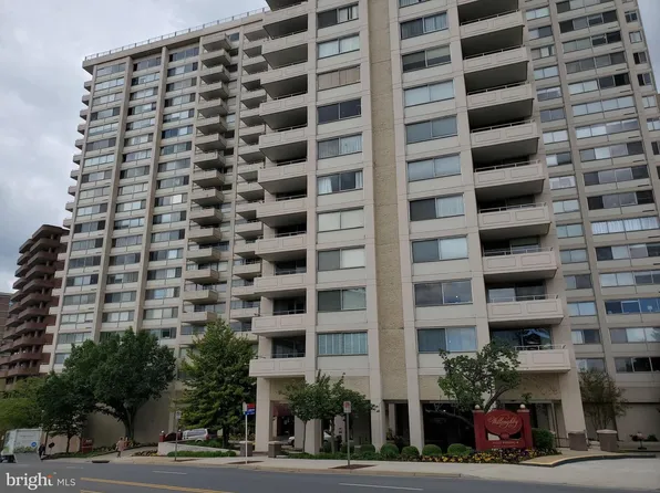 4515 Willard Ave APT 1109S, Chevy Chase, MD 20815