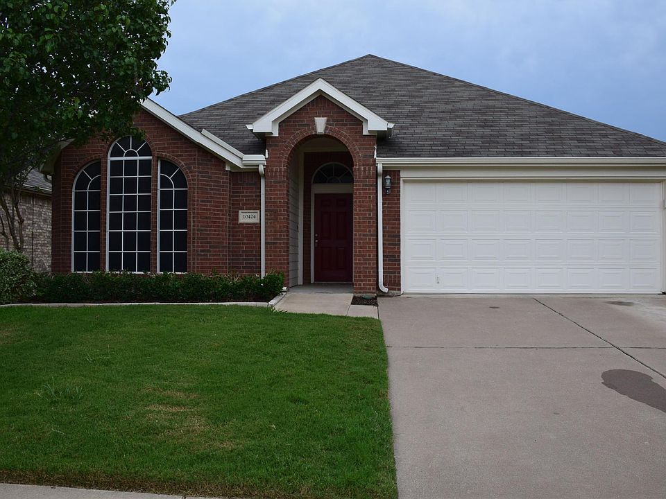 1st image of 10424 Jaybird Dr