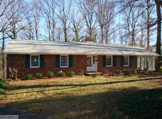 809 Redwood Ct, Winston Salem, NC 27103