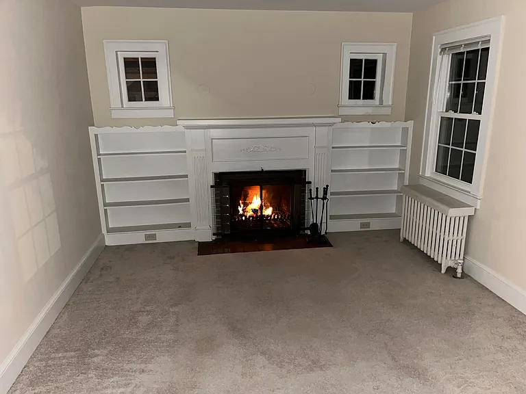 2131 N Stafford St #ST FLOOR — Photo 2