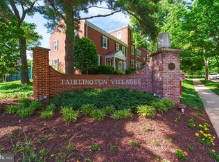 2910 S Dinwiddie St, Arlington, VA 22206