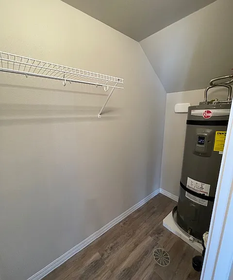 6001 Barge St #109 — Photo 8