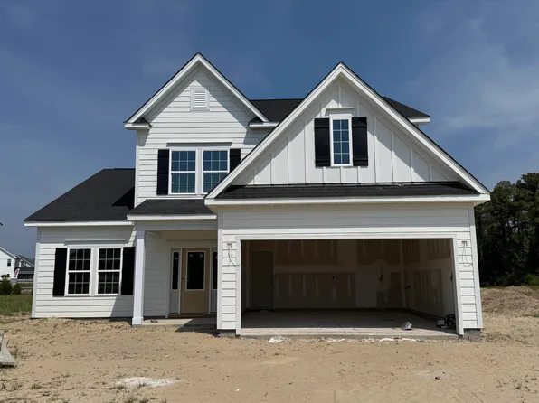 27 Lookout Point, Hampstead, NC 28443