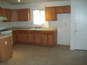 1st image of 1311 W Barlett Ave