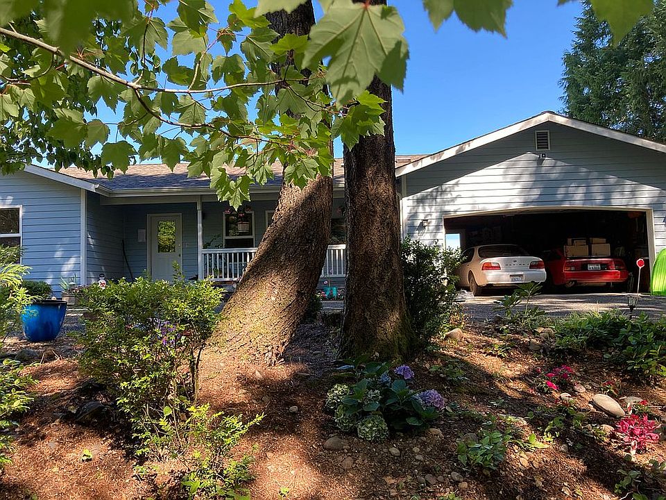 1st image of 1361-1361 E Eagle Point Dr