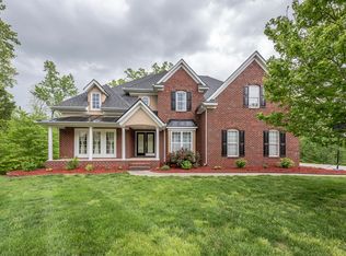 7800 Avanti Dr, Waxhaw, NC 28173