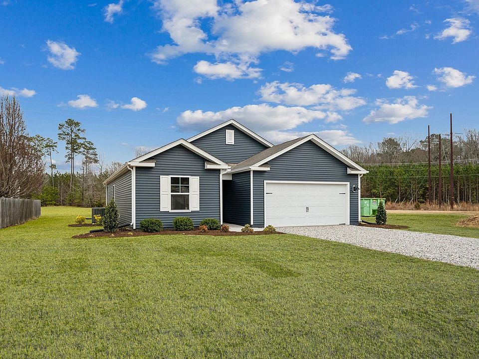 1st image of 105 Fieldcrest Ln