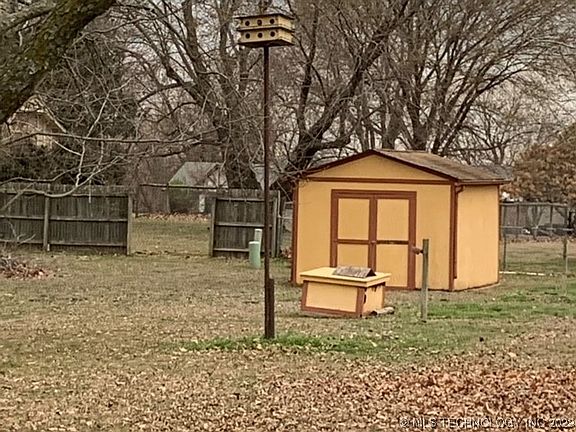 5th image of 11490 S 252nd East Ave