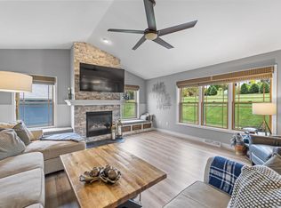 509 Nordic Trl, Mount Horeb, WI 53572