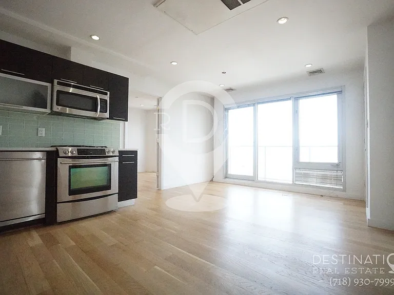 639 4th Ave #8D — Photo 16
