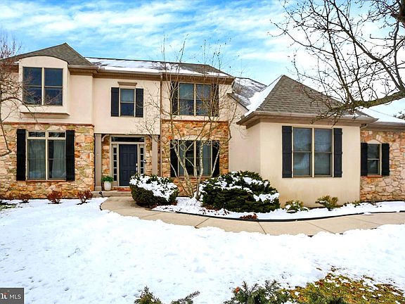 4th image of 1140 Windsor Rd