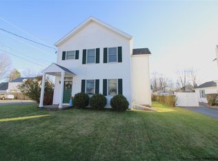 171 Salem St, Port Ewen, NY 12466