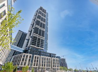 7890 Jane St #2802, Vaughan, ON L4K 4L8