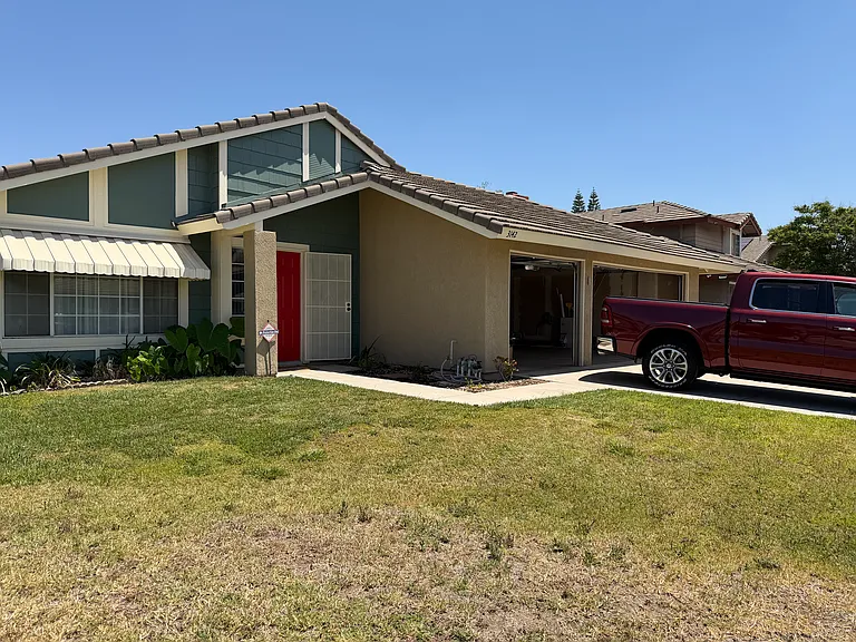 3142 W James St — Photo 1