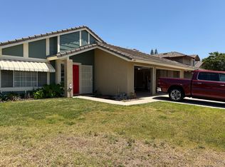 3142 W James St, Rialto, CA 92376