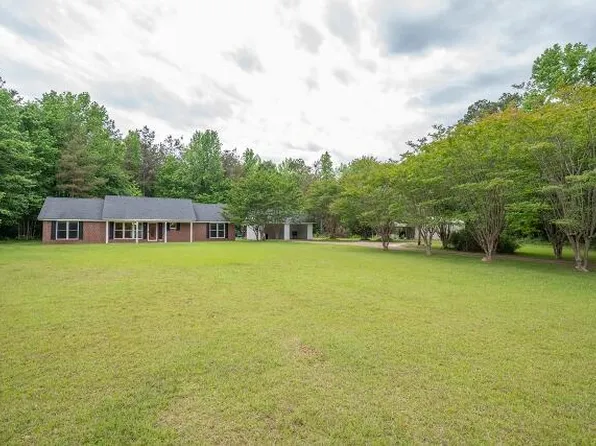 1275 Maben Starkville Rd, Maben, MS 39750