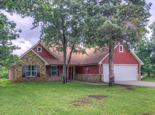7500 Charlya Dr, Athens, TX 75752