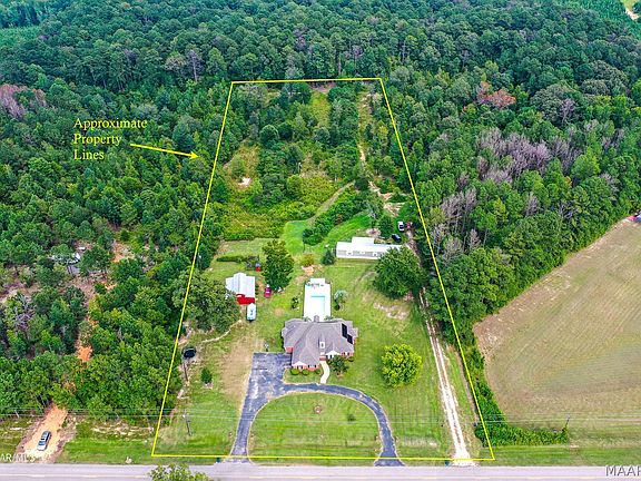 3rd image of 1775 Perrys Chapel Rd