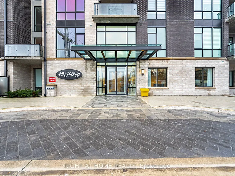 42 Mill St #105 — Photo 3