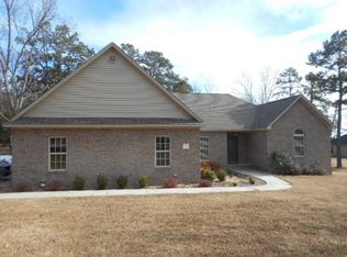 2090 Mill Creek Rd, Russellville, AR 72802