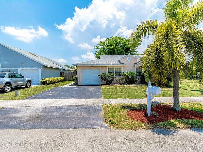 1st image of 9870 SW 58th Ct