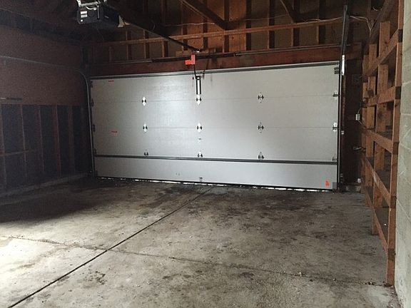 4th image of 608 Highland Ave