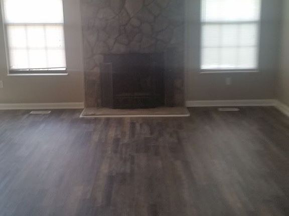 5th image of 3239 Bloomfield Cir